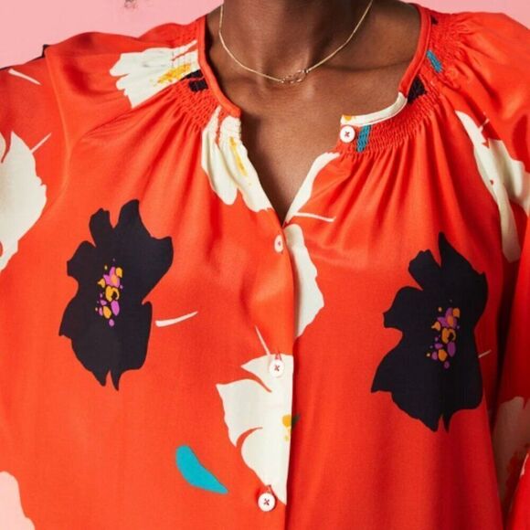 Tucker Classic Blouse Crimson Camellia in Silk Crepe de Chine Long Sleeves - Picture 2 of 3